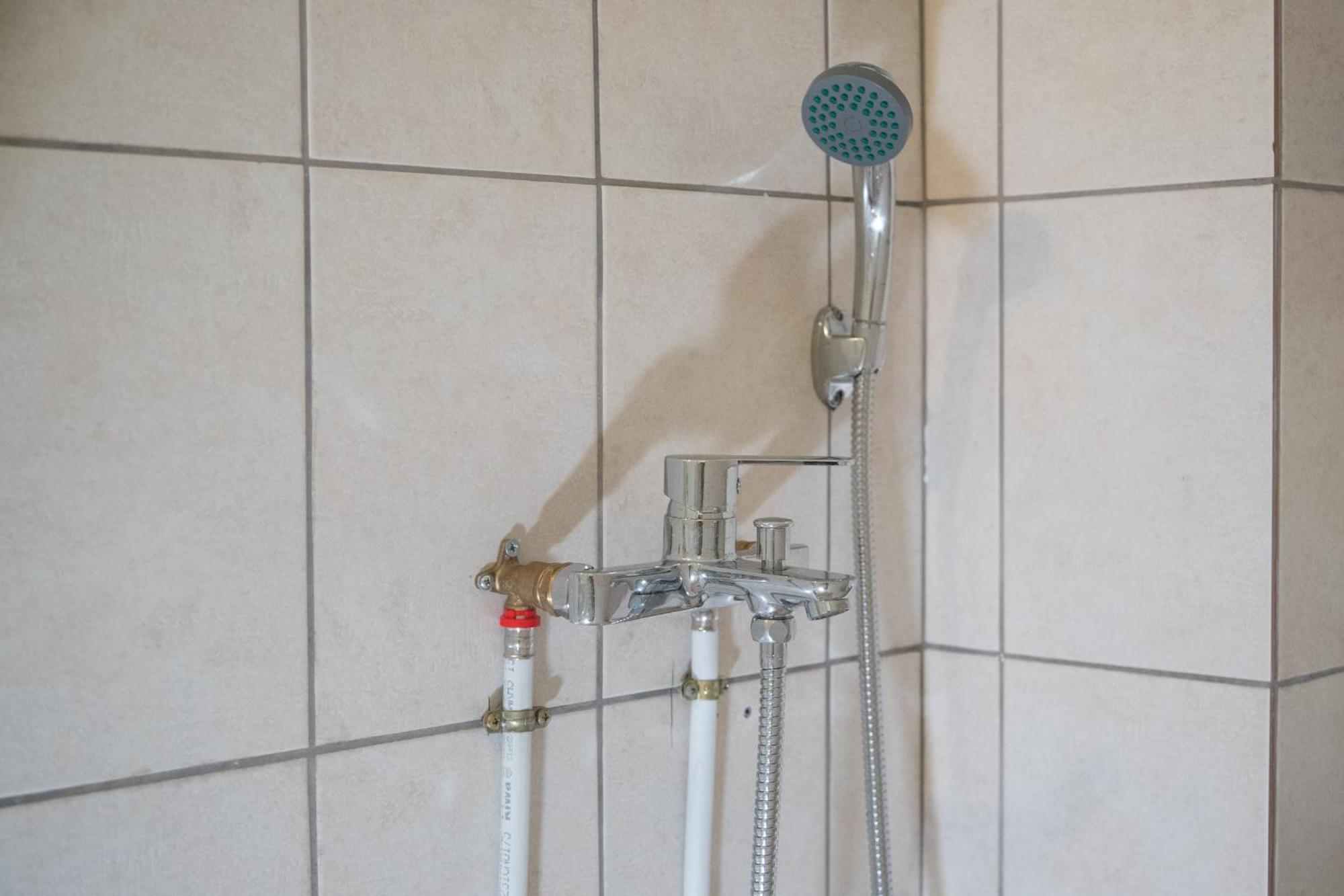 Comfort 2 Minutes From The Metro أثينا المظهر الخارجي الصورة